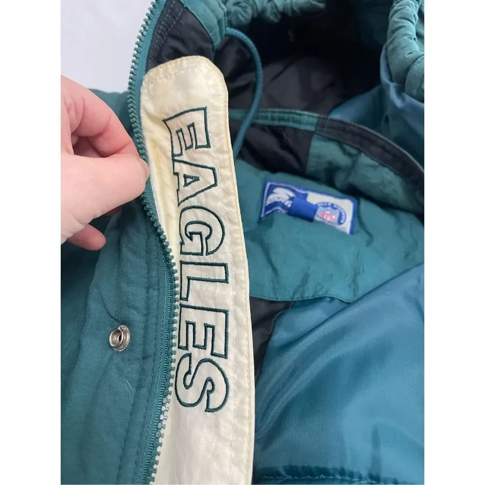STARTER Philadelphia Eagles Dark Green Hooded Puffer Jacket with Team Logo